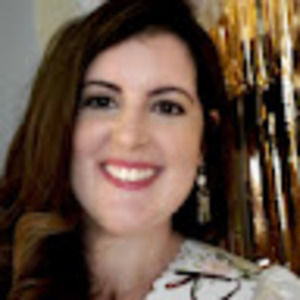 Meet your Posher, Claudia